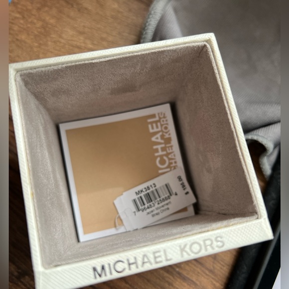 Michael Kors Slim Runway Chronograph Quartz Rose Gold Watch MK3513 - Picture 13 of 14